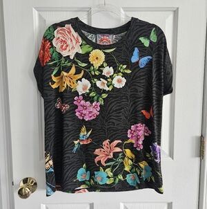 NWT Johnny Was Blooming Floral Relaxed Short Sleeve Top